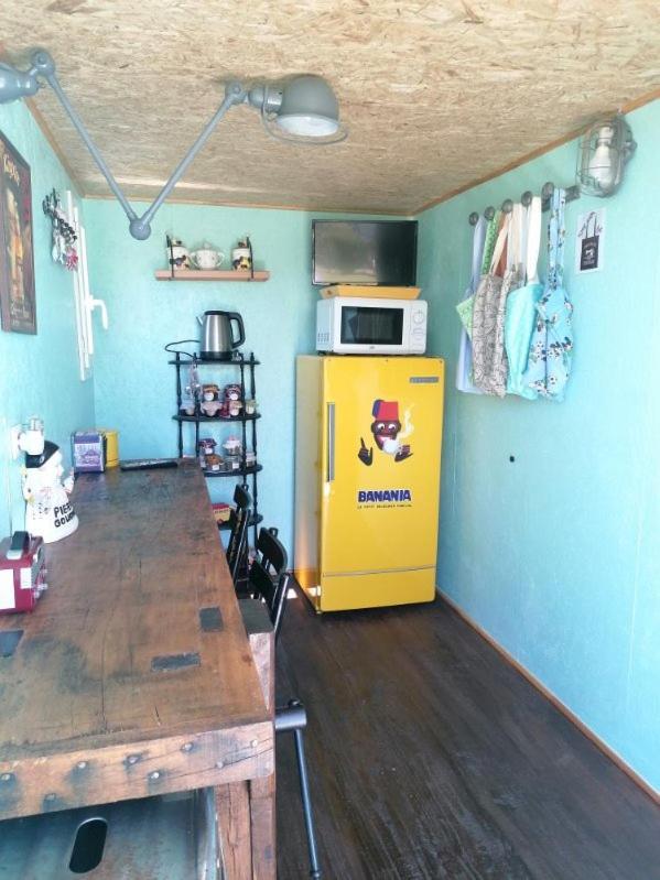Le Pick Up 403 Vintage Hotel Oradour-sur-Glane Ngoại thất bức ảnh