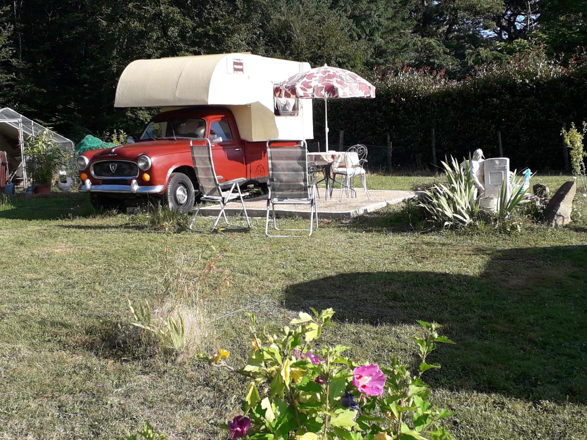 Le Pick Up 403 Vintage Hotel Oradour-sur-Glane Ngoại thất bức ảnh